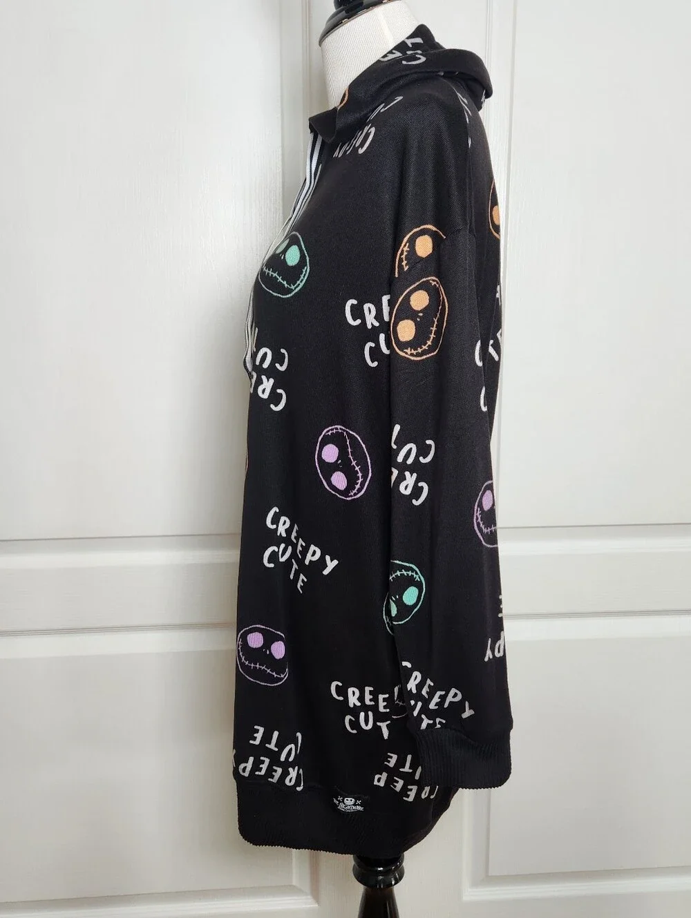 Disney The Nightmare Before Christmas Womens Sleep Shirt Large Hood Creepy Cute